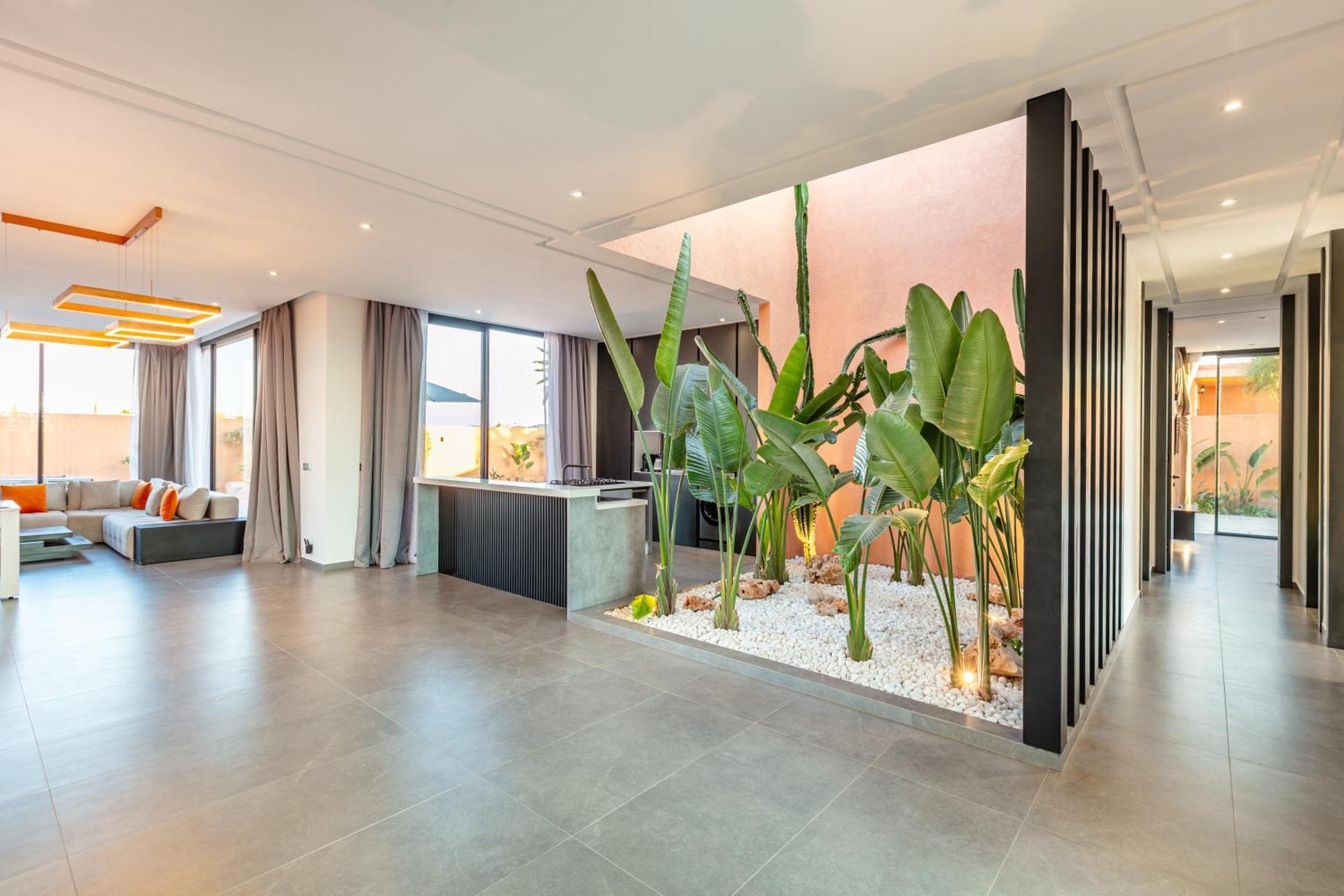Villa Perle Rouge, Piscine , Cuisiniere, Billard, Playstation5 Marrakesh